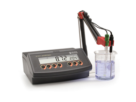 Máy đo pH để bàn HI2211-02 HANNA