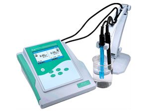  Máy đo pH/mV/ độ dẫn/ TDS/ độ mặn/ nhiệt độ để bàn PC910 APERA