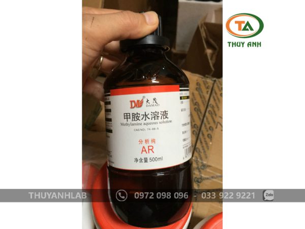 Methylamine solution