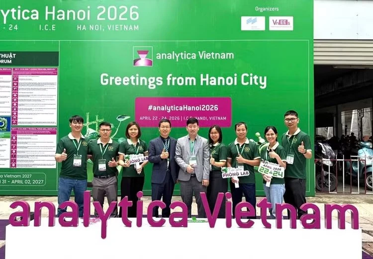 Peak và Thùy Anh Lab mở rộng hợp tác